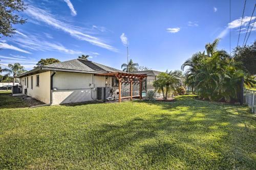 Bright Cape Coral Home With Private Pool, Lanai