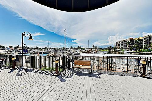 Waterside Wine Club #618