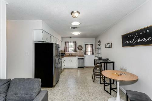 126 Shirley Dr