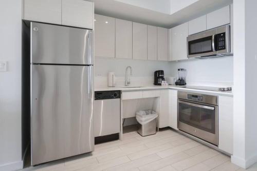 Apartamento Awesome 2br Apt At Beachwalk Resort With Pool 2503