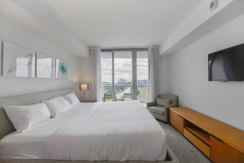 Apartamento Awesome 2br Apt At Beachwalk Resort With Pool 2503