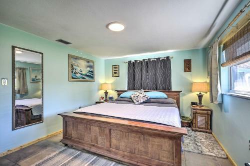 Sunny Haven With Private Tiki Bar - 6 Mi To Beach!