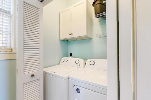 Barefoot Cottages #d122 - Turtle Inn