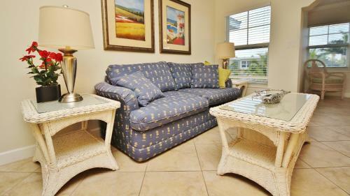 Barefoot Beach Resort By Teeming Vacation Rentals