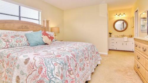 Seashell By Teeming Vacation Rentals