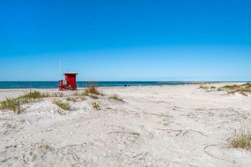 Apartamento Lovely Intercoastal Unit Just Steps From The Beach Wv406