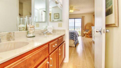 Reef Club By Teeming Vacation Rentals
