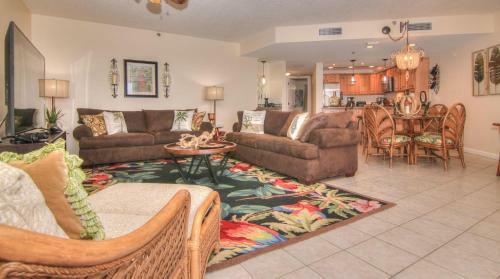 Reef Club By Teeming Vacation Rentals