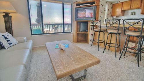Lemar By Teeming Vacation Rentals