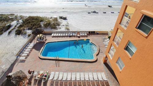 Holiday Villas III By Teeming Vacation Rentals