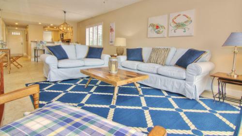 Water View By Teeming Vacation Rentals
