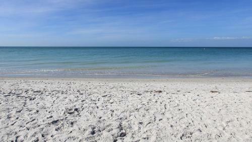 Indian Sunset Beach 7 By Teeming Vacation Rentals