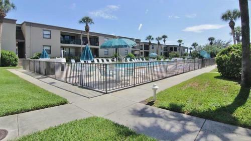 Sea Club By Teeming Vacation Rentals