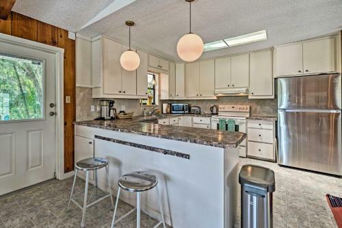 Old Homosassa Secluded Getaway With Private Island