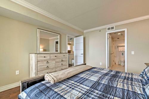 Apartamento Hudson Resort Condo With Private Beach Access!