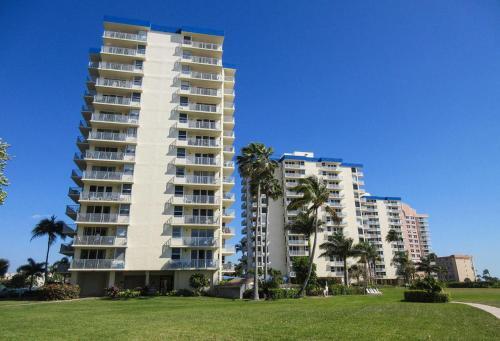 Estero Beach & Tennis 1108a By Kathy Nesbit Vacations