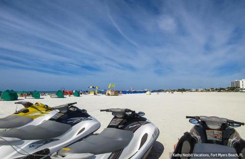 Sand Caper 407 By Kathy Nesbit Vacations