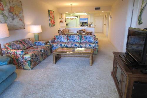 Harbour Pointe North 725 By Kathy Nesbit Vacations