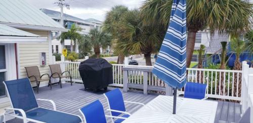 Mary's Sandy Bottoms Vacation Home