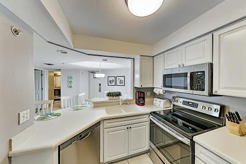 Pointe Estero 804