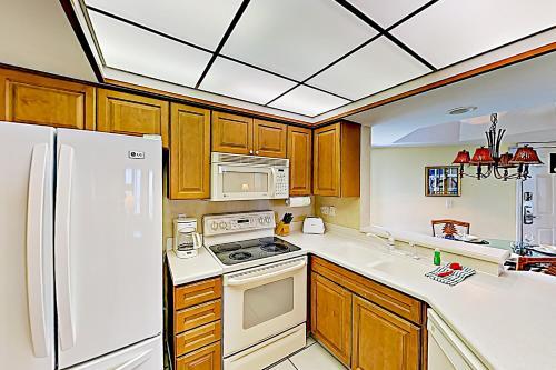Pointe Estero 804