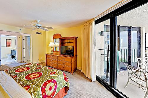 Pointe Estero 804
