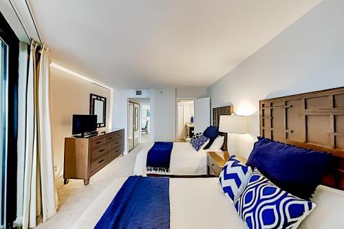Pointe Estero 804