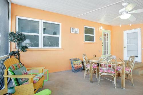 Villa Island Tropical Retreat