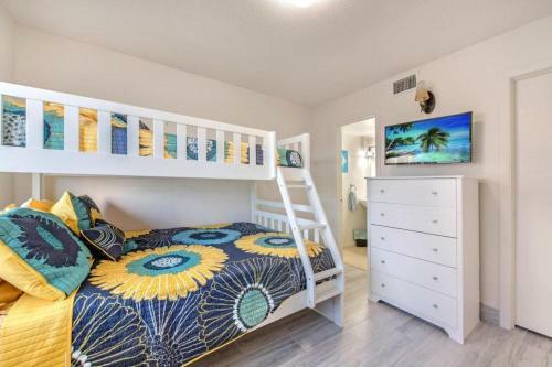 Leonardo Arms Condo On The Beach