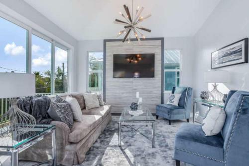 Twin Palaces On Palmetto By Coastal Vacation Properties