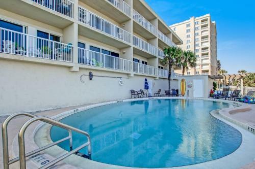 Apartamento Direct Oceanfront Condo - Large Pool - Steps To Beach - Sleeps 6
