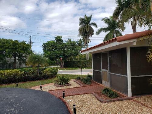 2700 Palms Lauderdale
