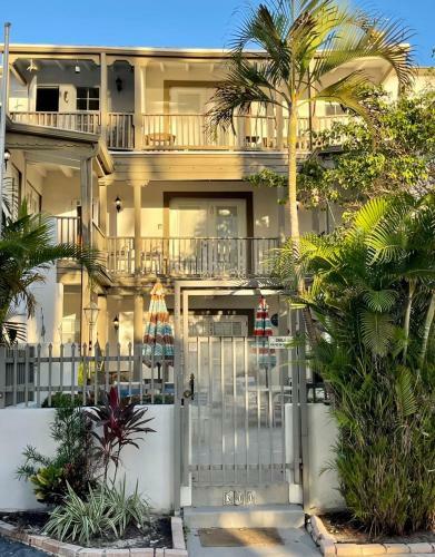 Little Paris Hotel