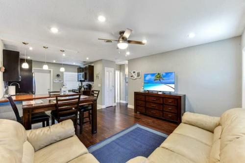 Hostal Stylish Duplex Apartment On Canal