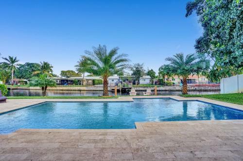 Palm Breeze Waterfront Delight