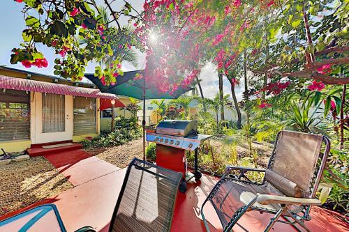 Casa Poinsettia