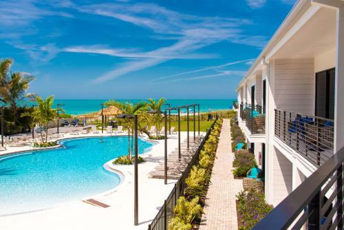 Hotel Anna Maria Beach Resort
