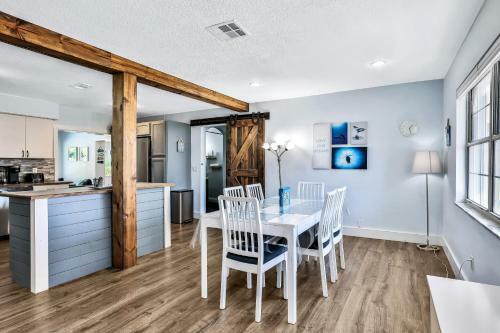 Beachy Bungalow