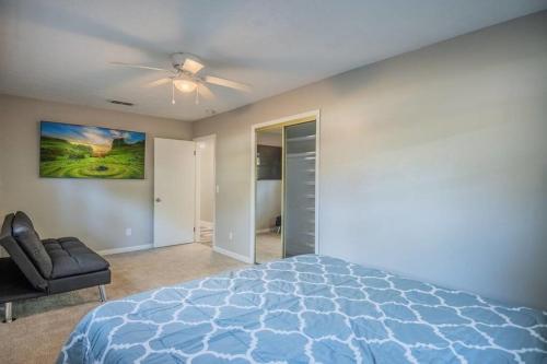 Remodeled Waterfront Oasis