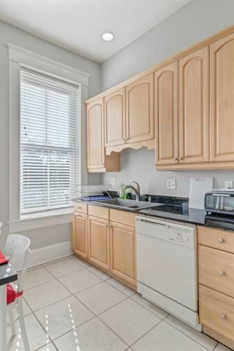 Apartamento Bright & Spacious Apt - Very Pet Friendly!