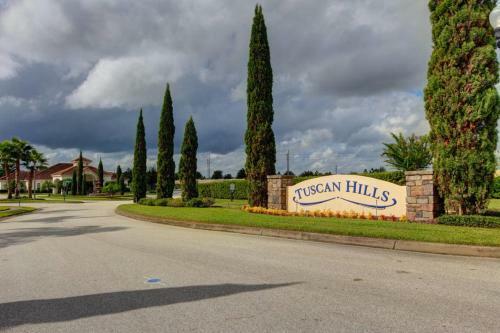 Tuscan Pines Villa