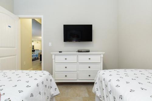 Villa 5 Bed Home At Solterra Resort 5381
