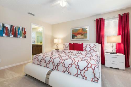 Villa 5 Bed Home At Marbella 125