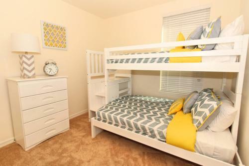 Villa 5 Bed Home At Dales Westhaven 1342