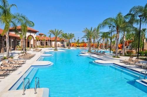 New Resort Homes Close By Accommodate 24 People