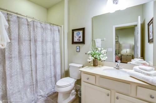 New Resort Homes Close By Accommodate 24 People