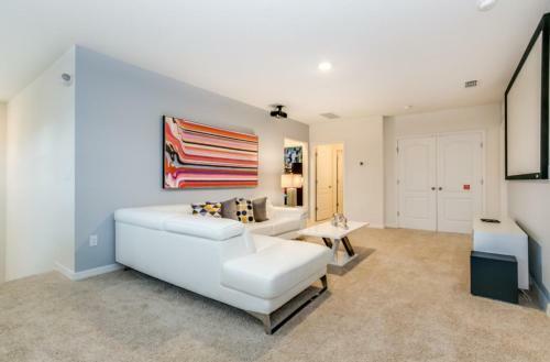 Sweet Solterra Home Away