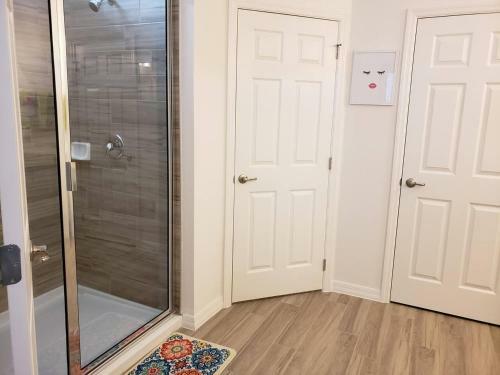 G7017-new Disney Vacation House