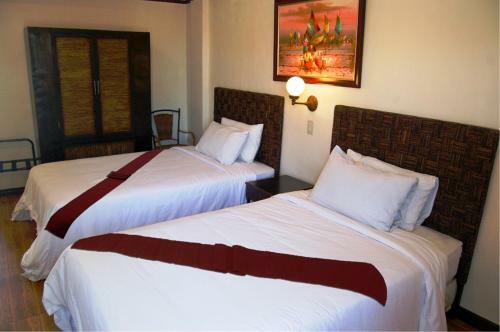 White Rock Waterpark And Beach Hotel