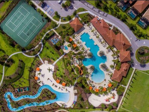 6 Br Solterra Resort, Lazy River And Private South Facing Pool!